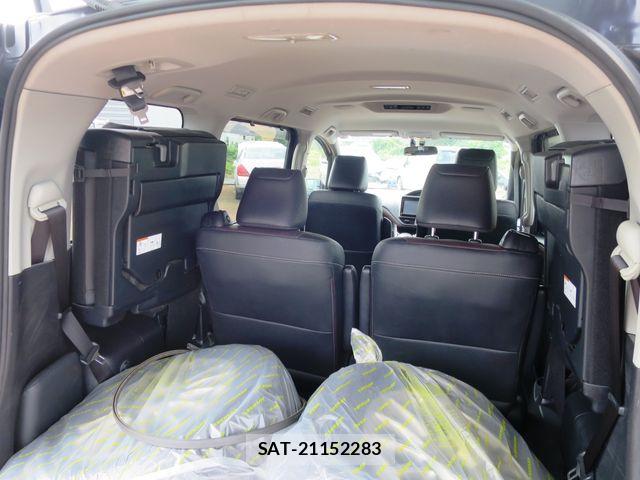 Toyota ESQUIRE 2015-05 7902581-9