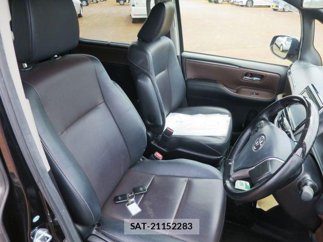Toyota ESQUIRE 2015-05 7902581-12