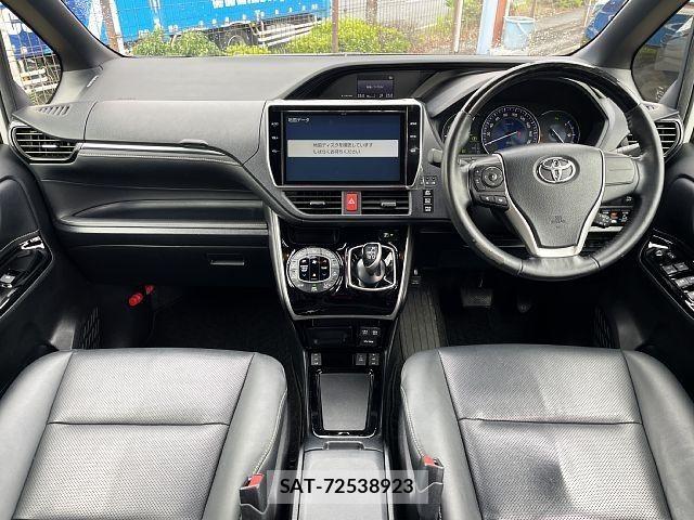 Toyota ESQUIRE 2019-11 7961525-1
