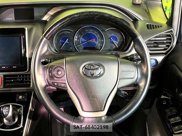Toyota ESQUIRE 2018-07 7961522-10