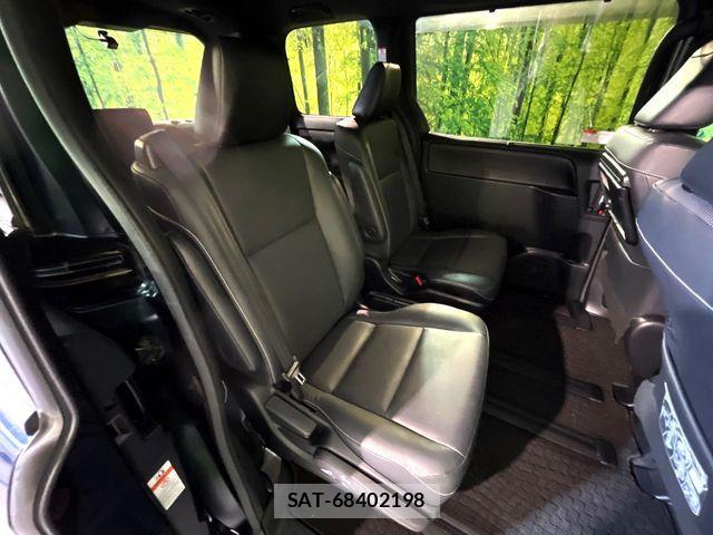 Toyota ESQUIRE 2018-07 7961522-7