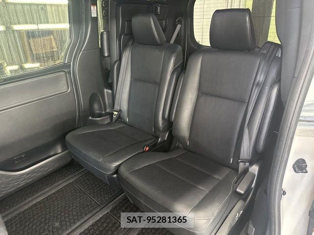 Toyota ESQUIRE 2020-10 7961521-12