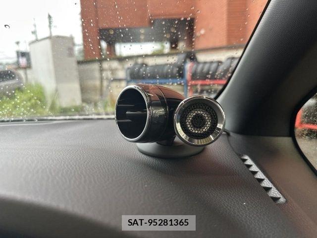 Toyota ESQUIRE 2020-10 7961521-24