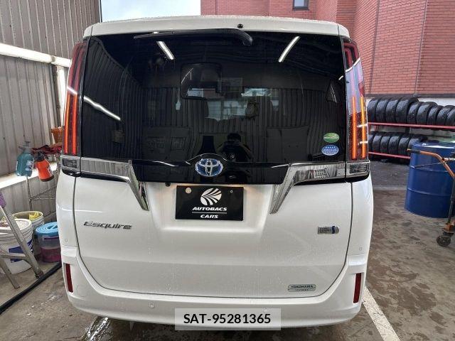 Toyota ESQUIRE 2020-10 7961521-4