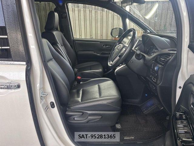 Toyota ESQUIRE 2020-10 7961521-8