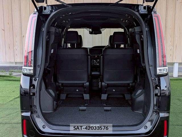 Toyota ESQUIRE 2019-11 7961527-14