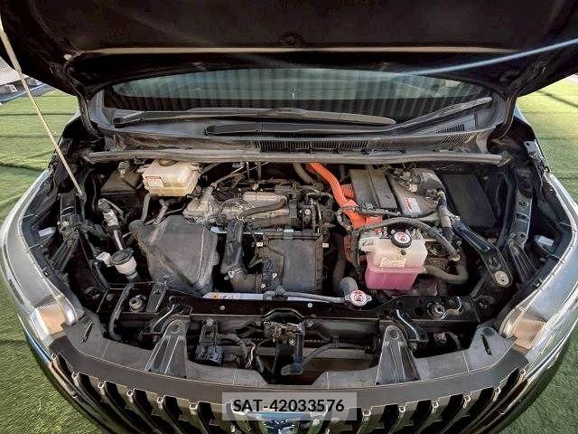Toyota ESQUIRE 2019-11 7961527-18