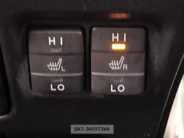 Toyota ESQUIRE 2018-07 7961528-5