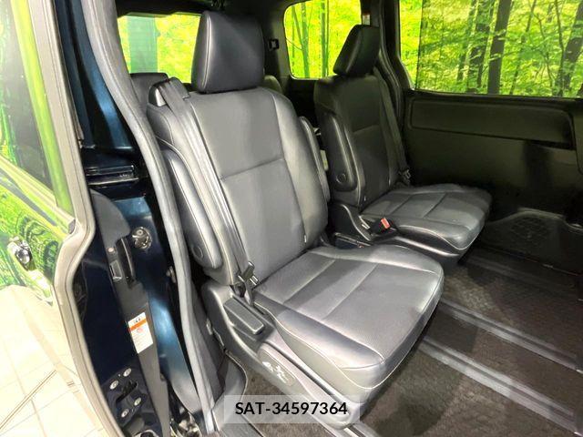 Toyota ESQUIRE 2018-07 7961528-8