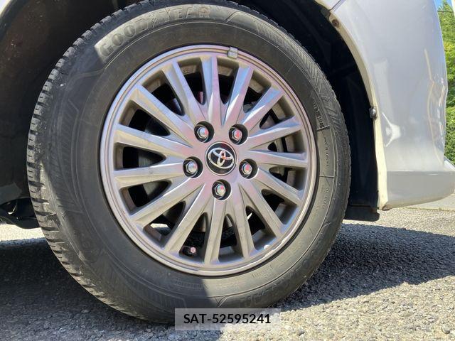 Toyota ESQUIRE 2016-12 7979160-12