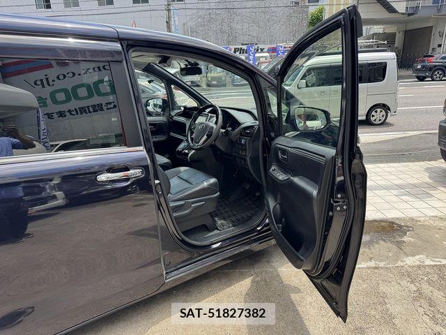 Toyota ESQUIRE 2015-12 7979163-24