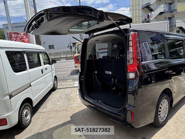 Toyota ESQUIRE 2015-12 7979163-27