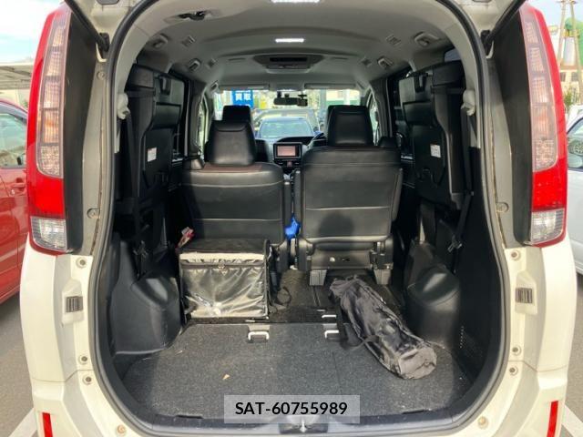 Toyota ESQUIRE 2014-12 8035418-13