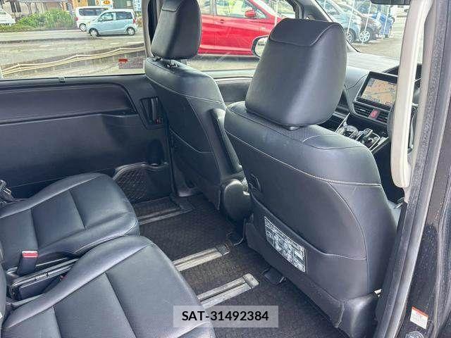 Toyota ESQUIRE 2015-01 8035415-14
