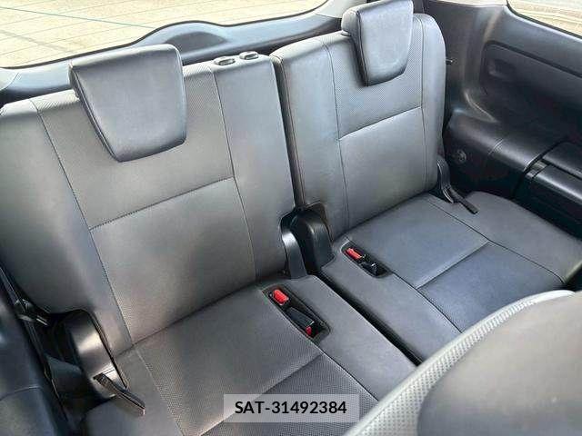 Toyota ESQUIRE 2015-01 8035415-16