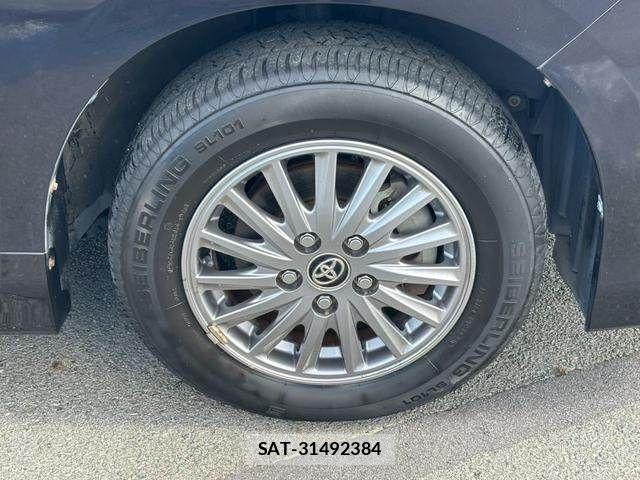 Toyota ESQUIRE 2015-01 8035415-7