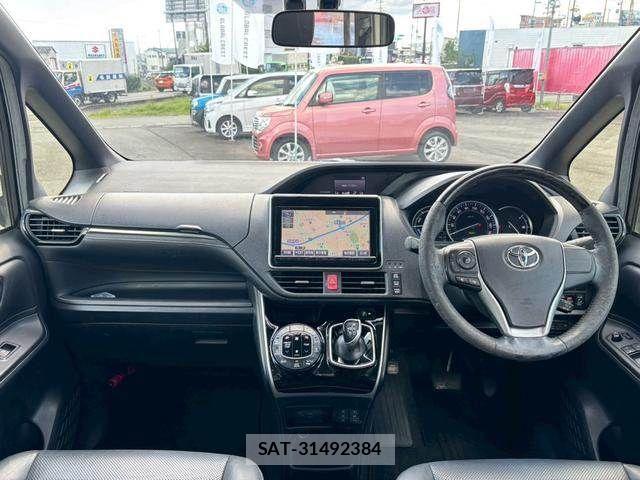 Toyota ESQUIRE 2015-01 8035415-8