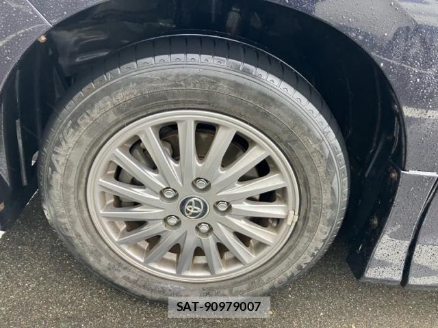 Toyota ESQUIRE 2016-05 8035416-12