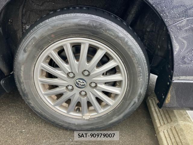 Toyota ESQUIRE 2016-05 8035416-13