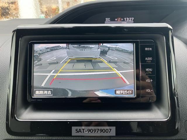 Toyota ESQUIRE 2016-05 8035416-25