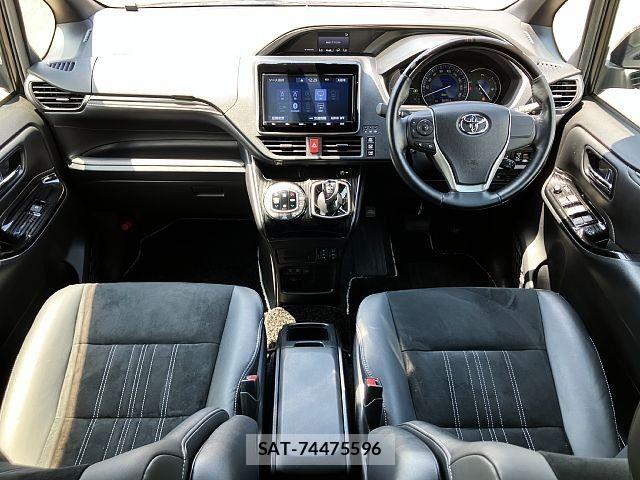 Toyota ESQUIRE 2019-01 8035414-1