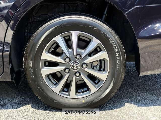 Toyota ESQUIRE 2019-01 8035414-3