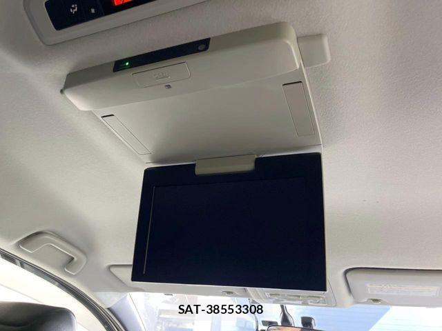Toyota ESQUIRE 2015-07 8073685-2