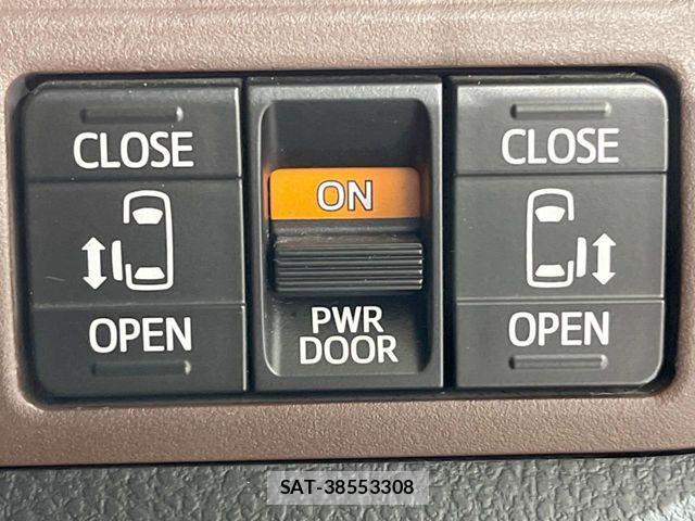 Toyota ESQUIRE 2015-07 8073685-5