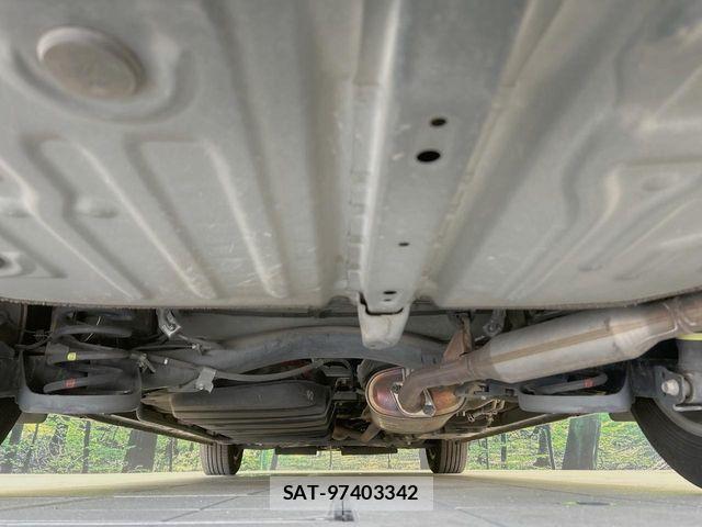 Toyota ESQUIRE 2017-07 8073683-18