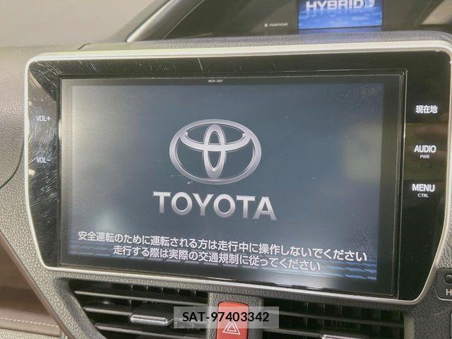 Toyota ESQUIRE 2017-07 8073683-2