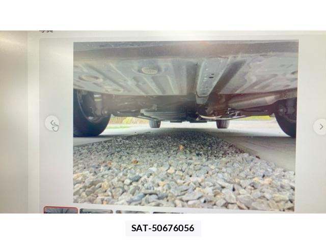 Toyota ESQUIRE 2020-04 8099038-26