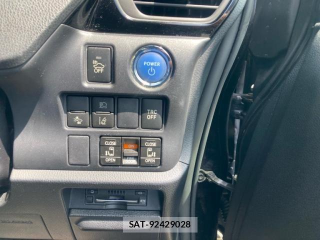 Toyota ESQUIRE 2016-09 8099041-13