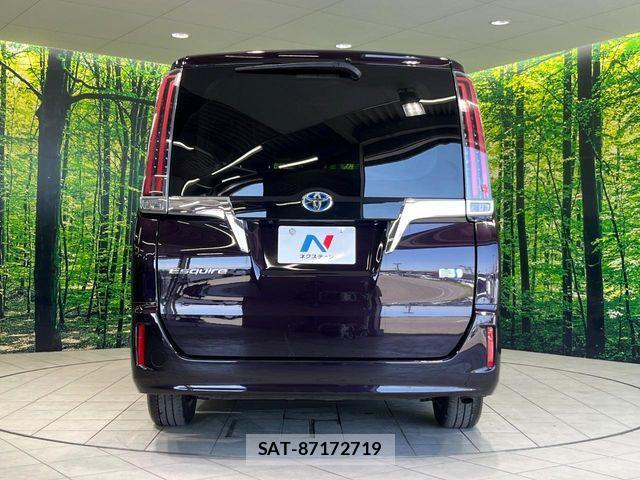 Toyota ESQUIRE 2018-03 8099037-15