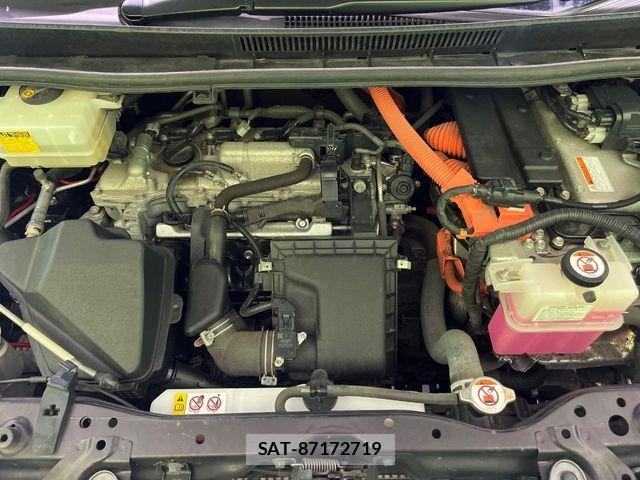 Toyota ESQUIRE 2018-03 8099037-18