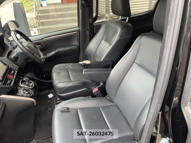 Toyota ESQUIRE 2016-07 8099044-10