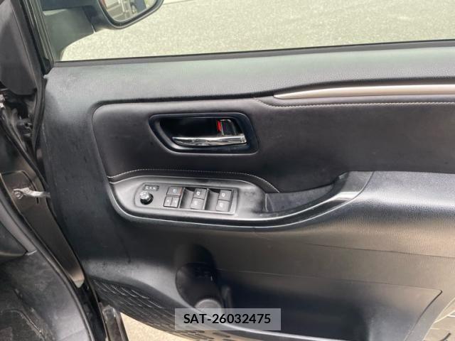 Toyota ESQUIRE 2016-07 8099044-16