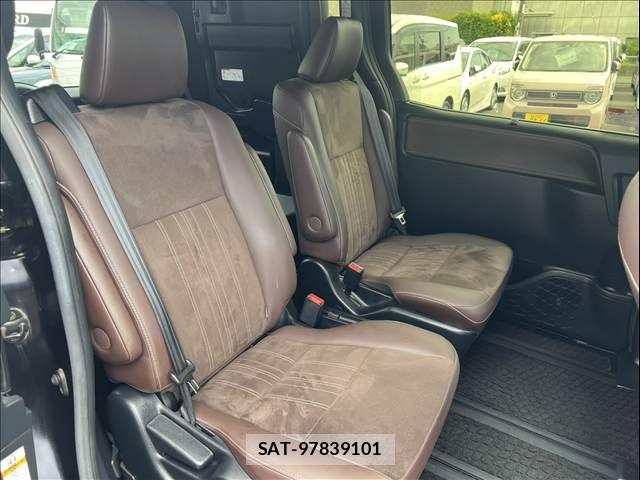 Toyota ESQUIRE 2018-02 8099036-13