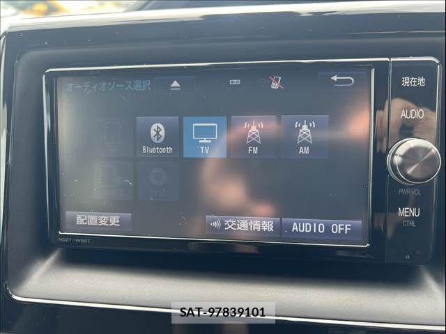 Toyota ESQUIRE 2018-02 8099036-21