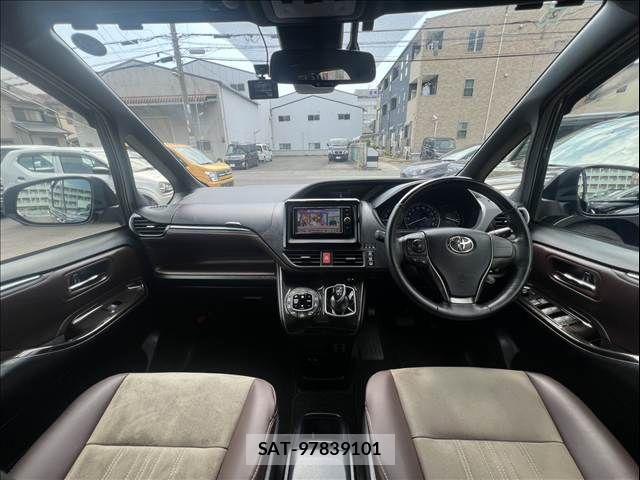 Toyota ESQUIRE 2018-02 8099036-2