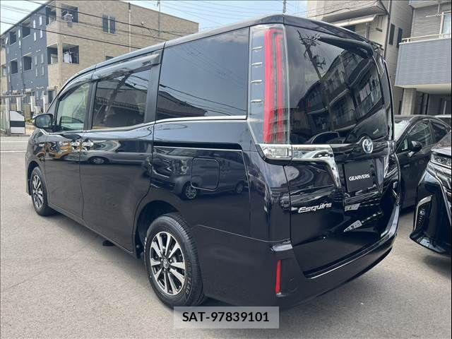 Toyota ESQUIRE 2018-02 8099036-7