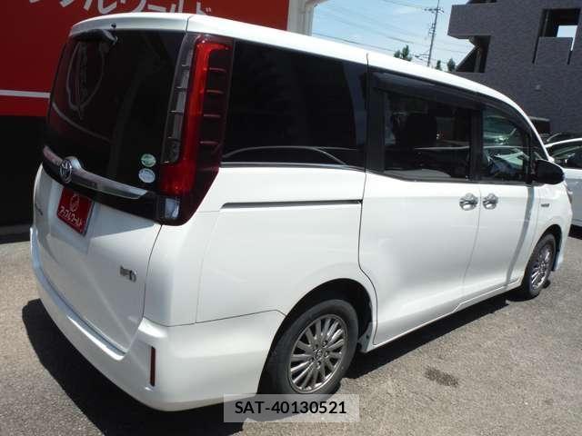 Toyota ESQUIRE 2014-12 8099040-10