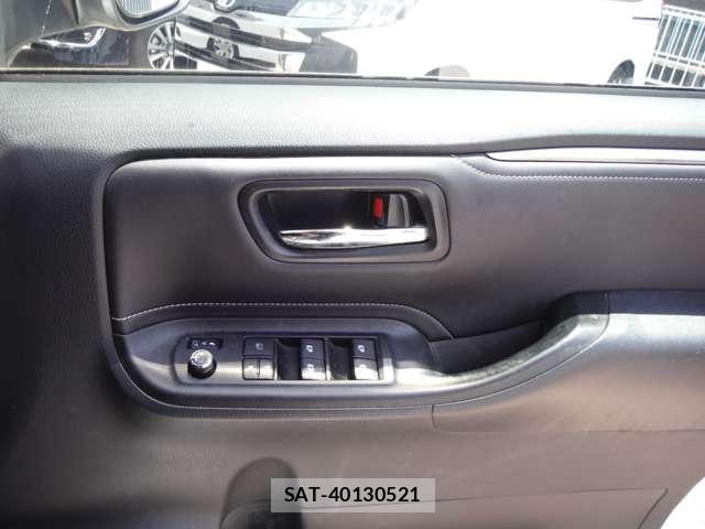 Toyota ESQUIRE 2014-12 8099040-27