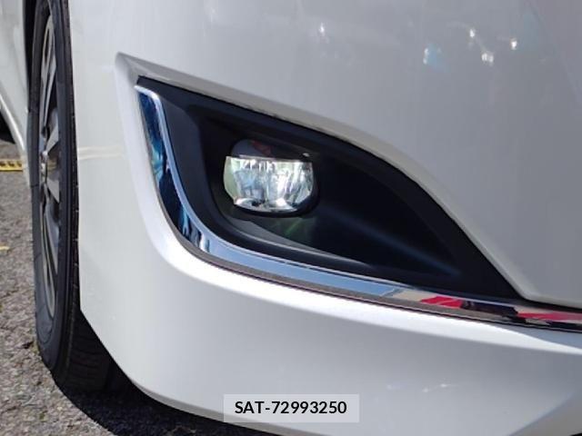 Toyota ESQUIRE 2018-11 8099034-10