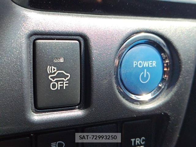 Toyota ESQUIRE 2018-11 8099034-12
