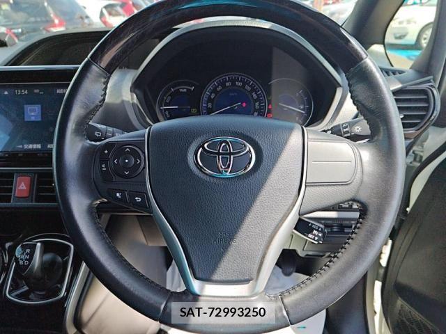 Toyota ESQUIRE 2018-11 8099034-19