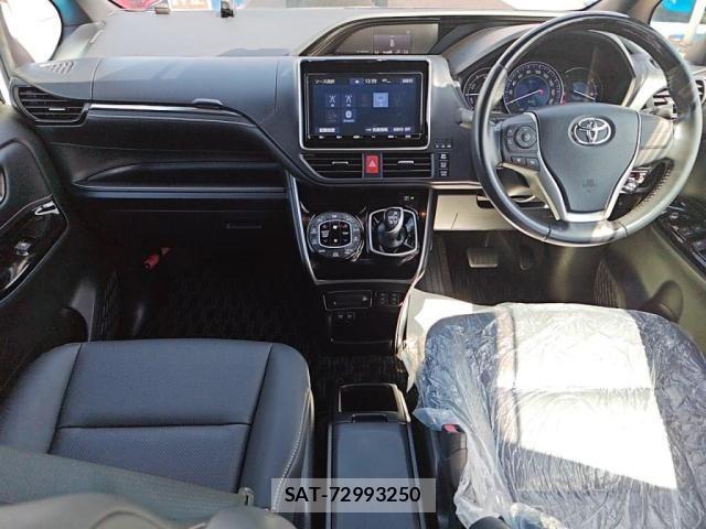 Toyota ESQUIRE 2018-11 8099034-2