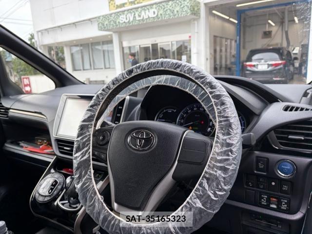 Toyota ESQUIRE 2017-06 8099042-14