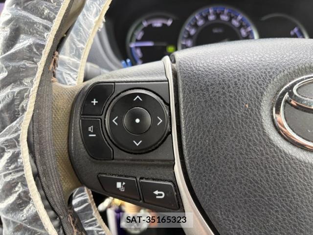 Toyota ESQUIRE 2017-06 8099042-16