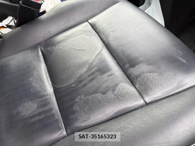 Toyota ESQUIRE 2017-06 8099042-27