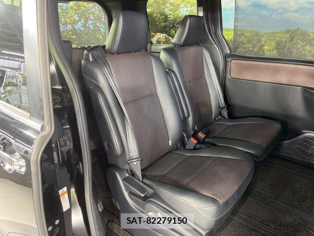 Toyota ESQUIRE 2017-12 8099035-9